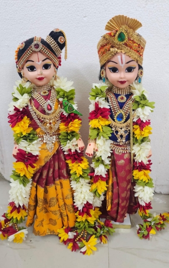 Andal Rangamannar 16 Inches (Made to Order)