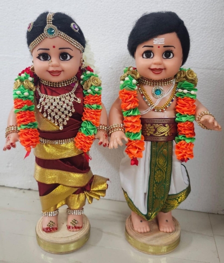 Happily ever after Bride and Groom Dolls (Made to Order)
